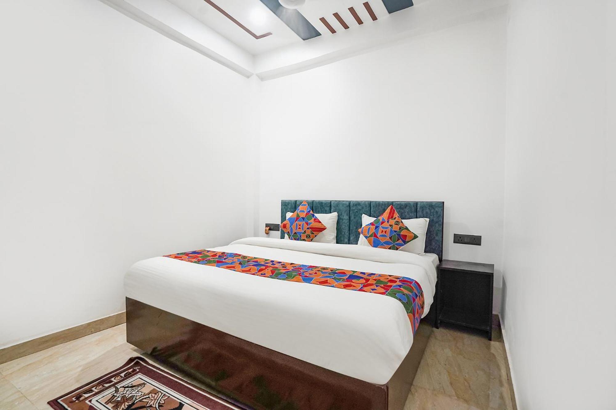 Fabhotel The Oak Tree Hotel