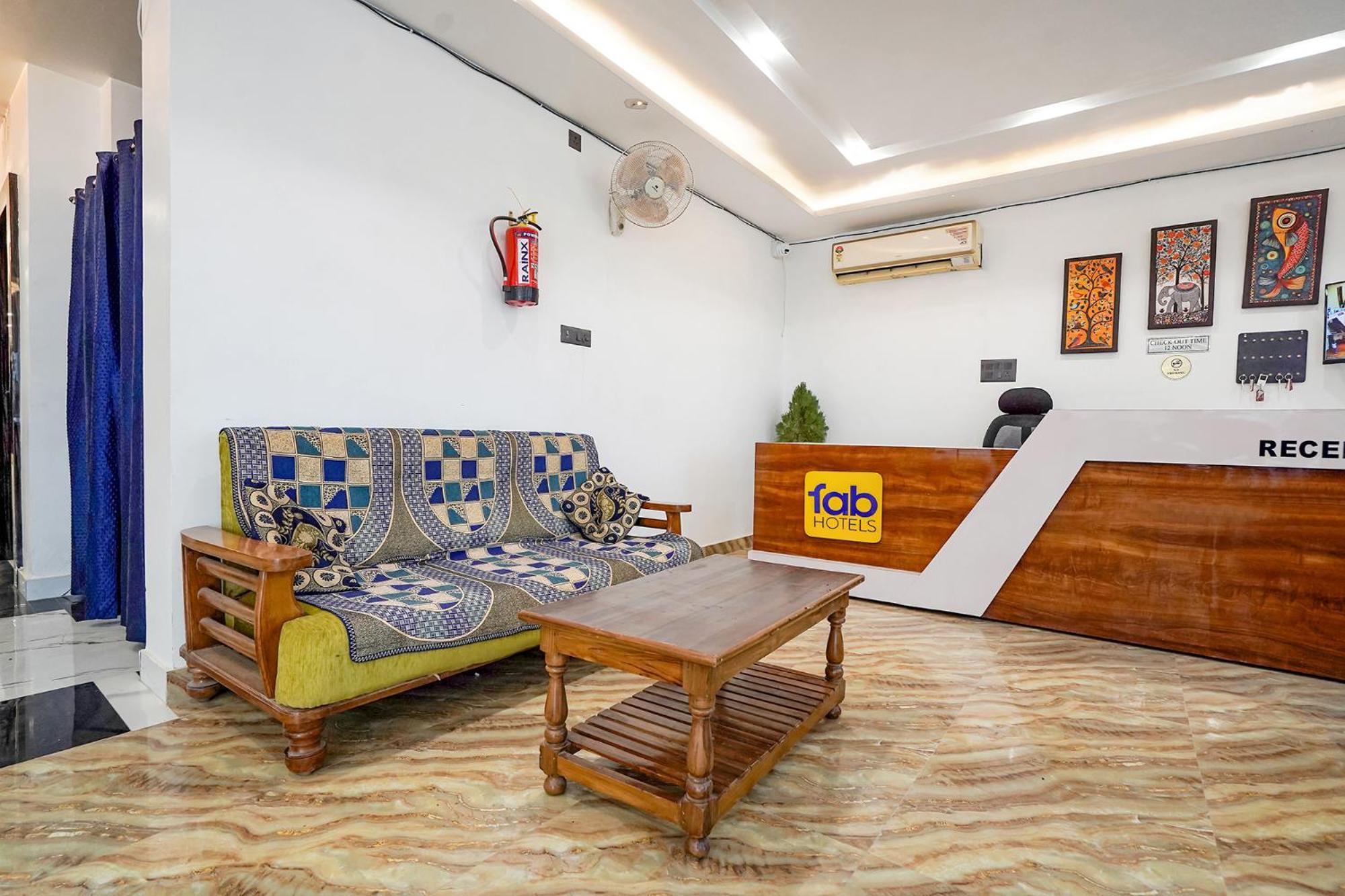 Fabhotel The Oak Tree Ayodhya