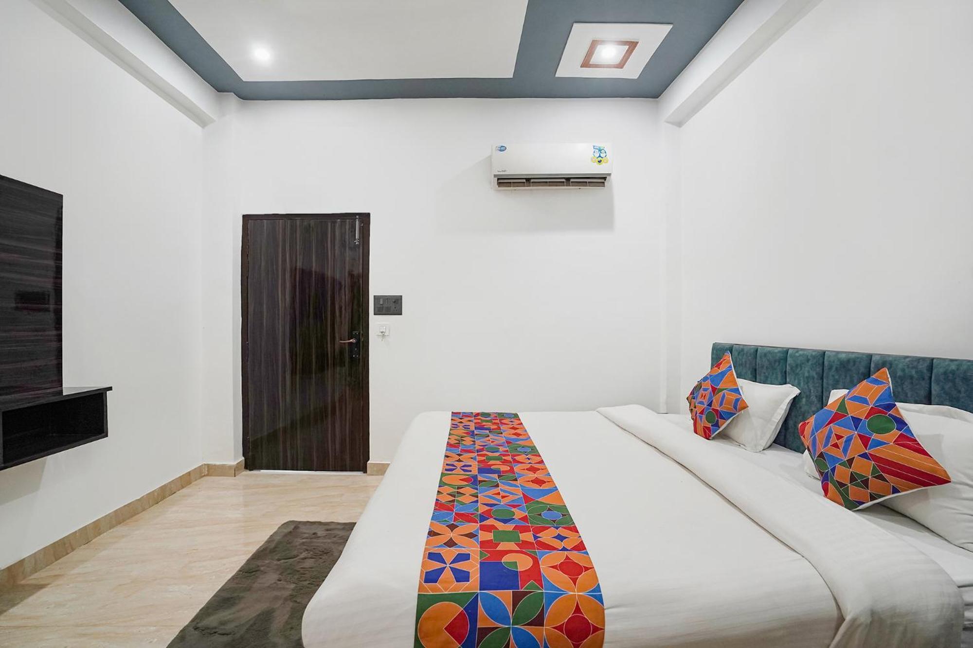 Fabhotel The Oak Tree Hotel