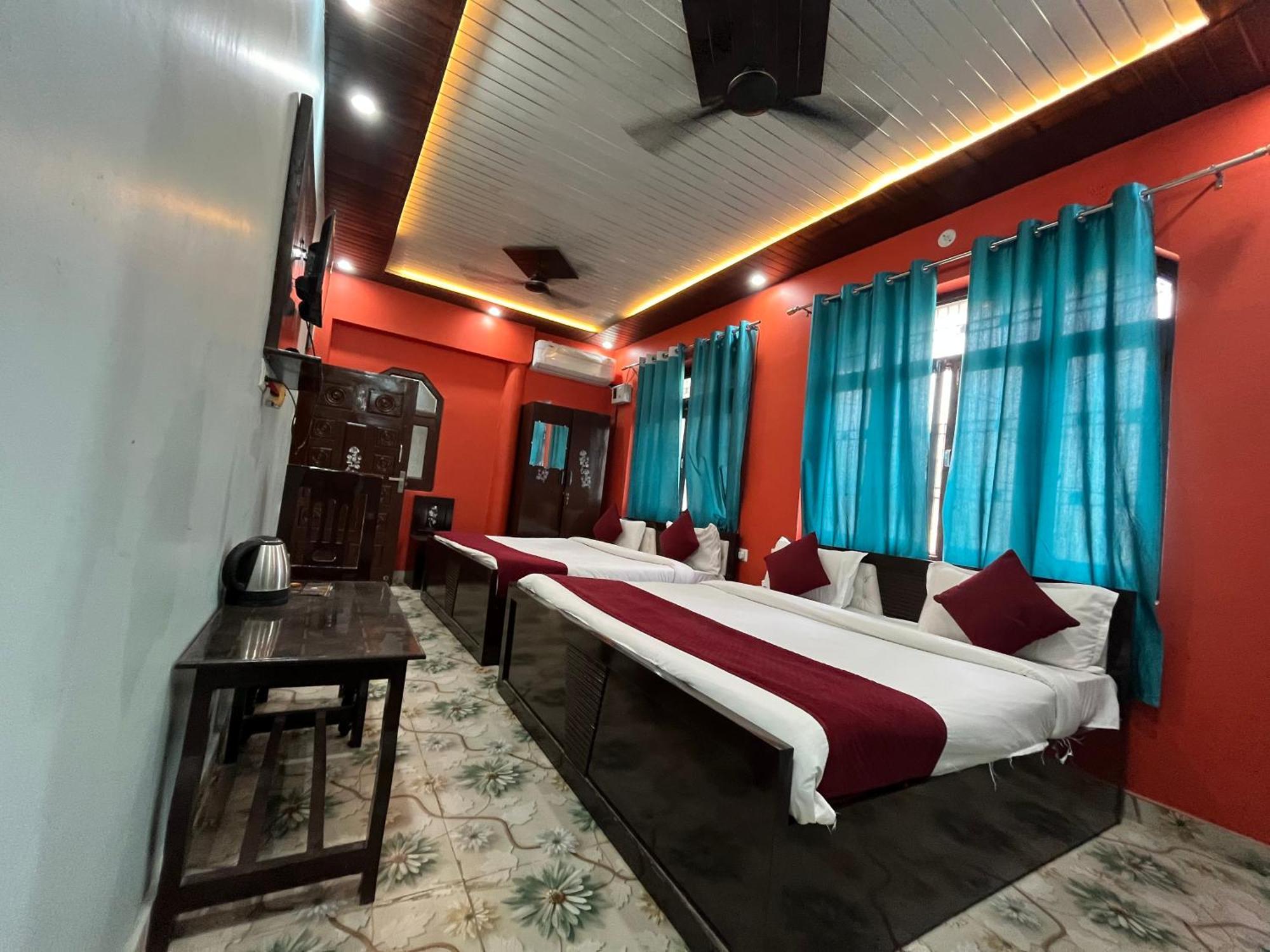 Heaven Tour And Travels,-ayodhya Dham Guest house Ayodhya