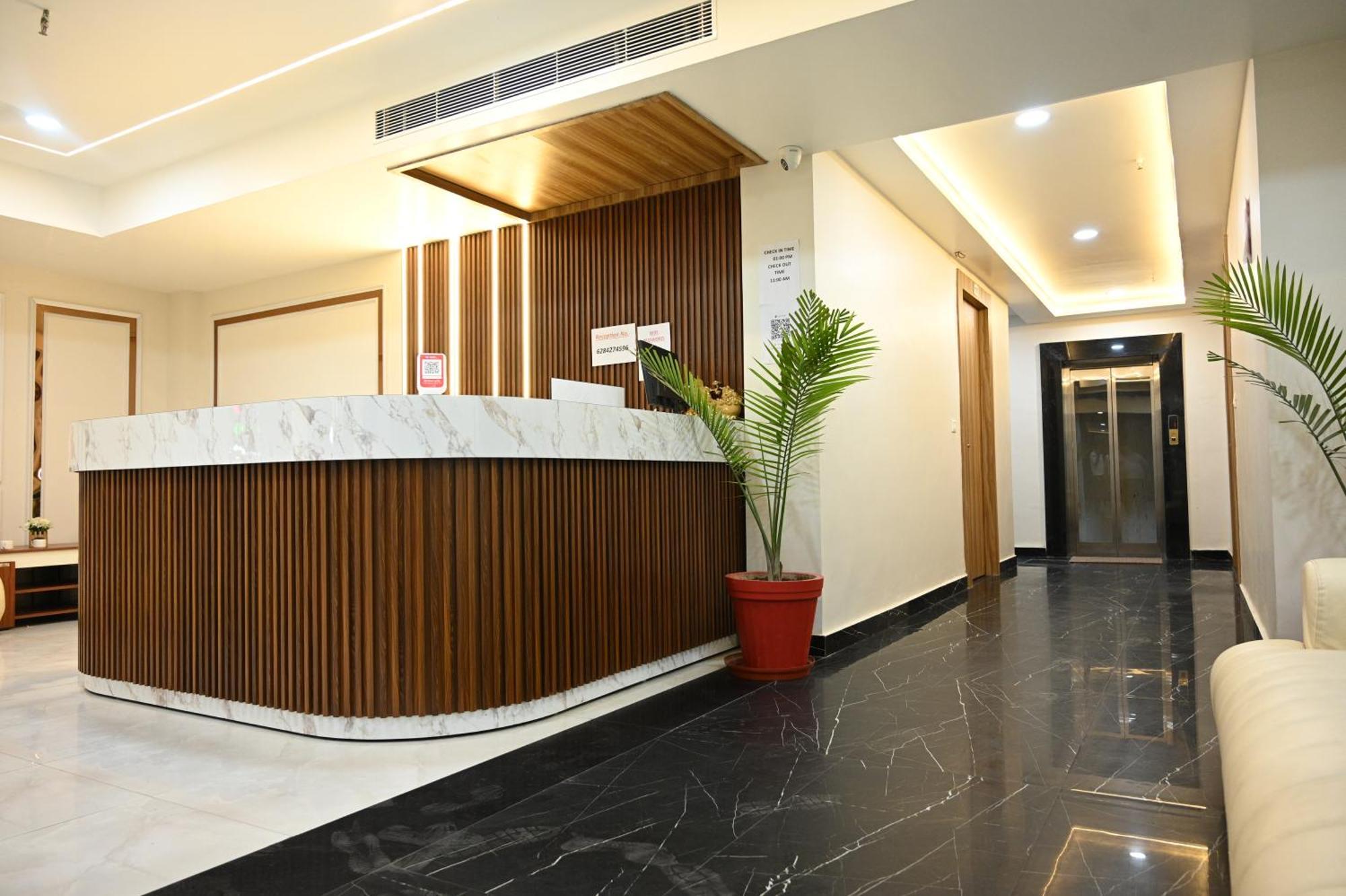 Hotel The Janki