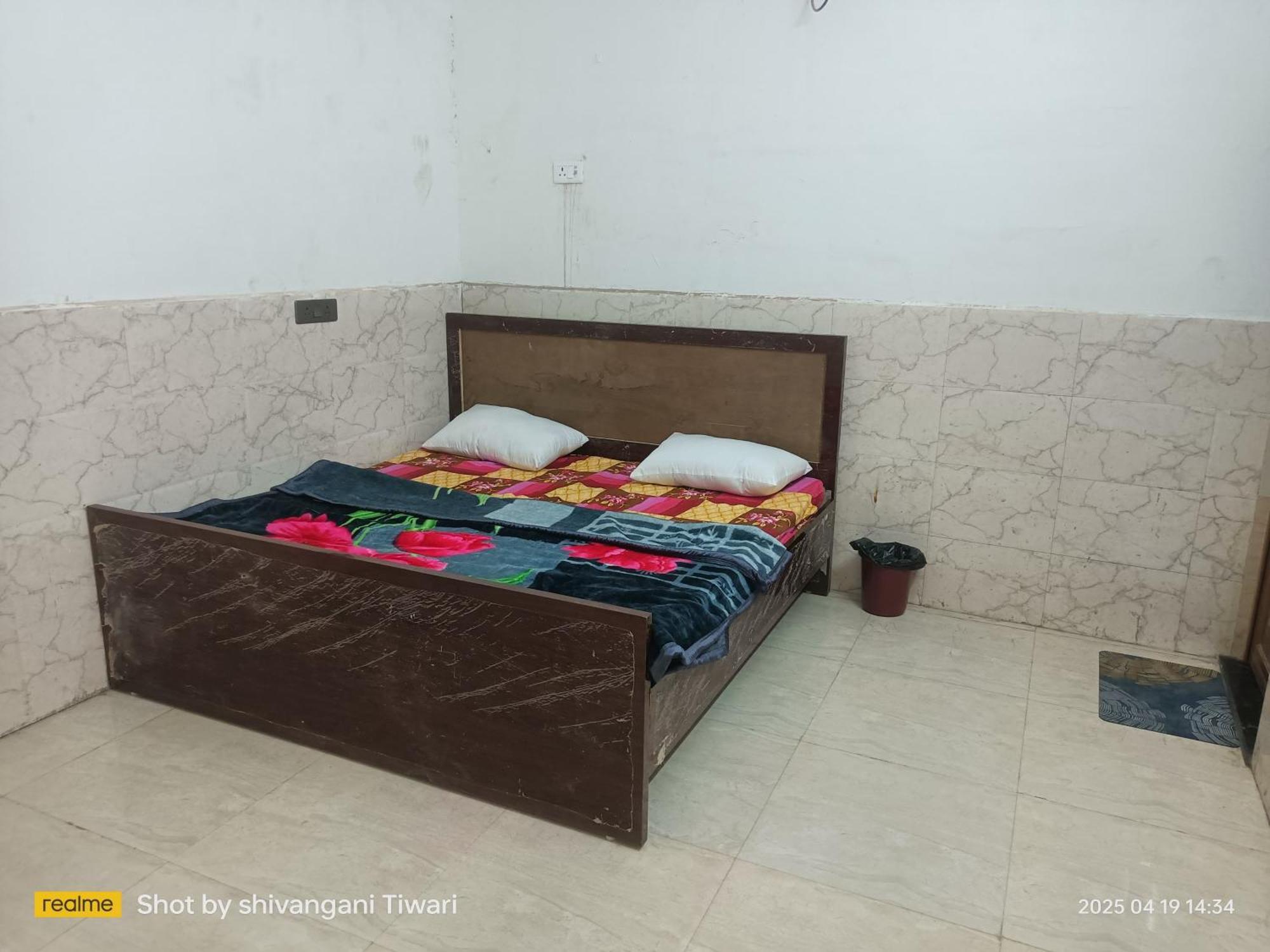 Homestay Rama's Residency Ayodhya