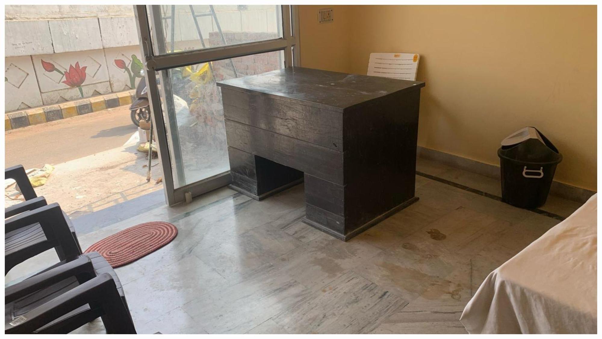 A Premium Kanha Shiva - Near Ghagra River - Dham - In 3*