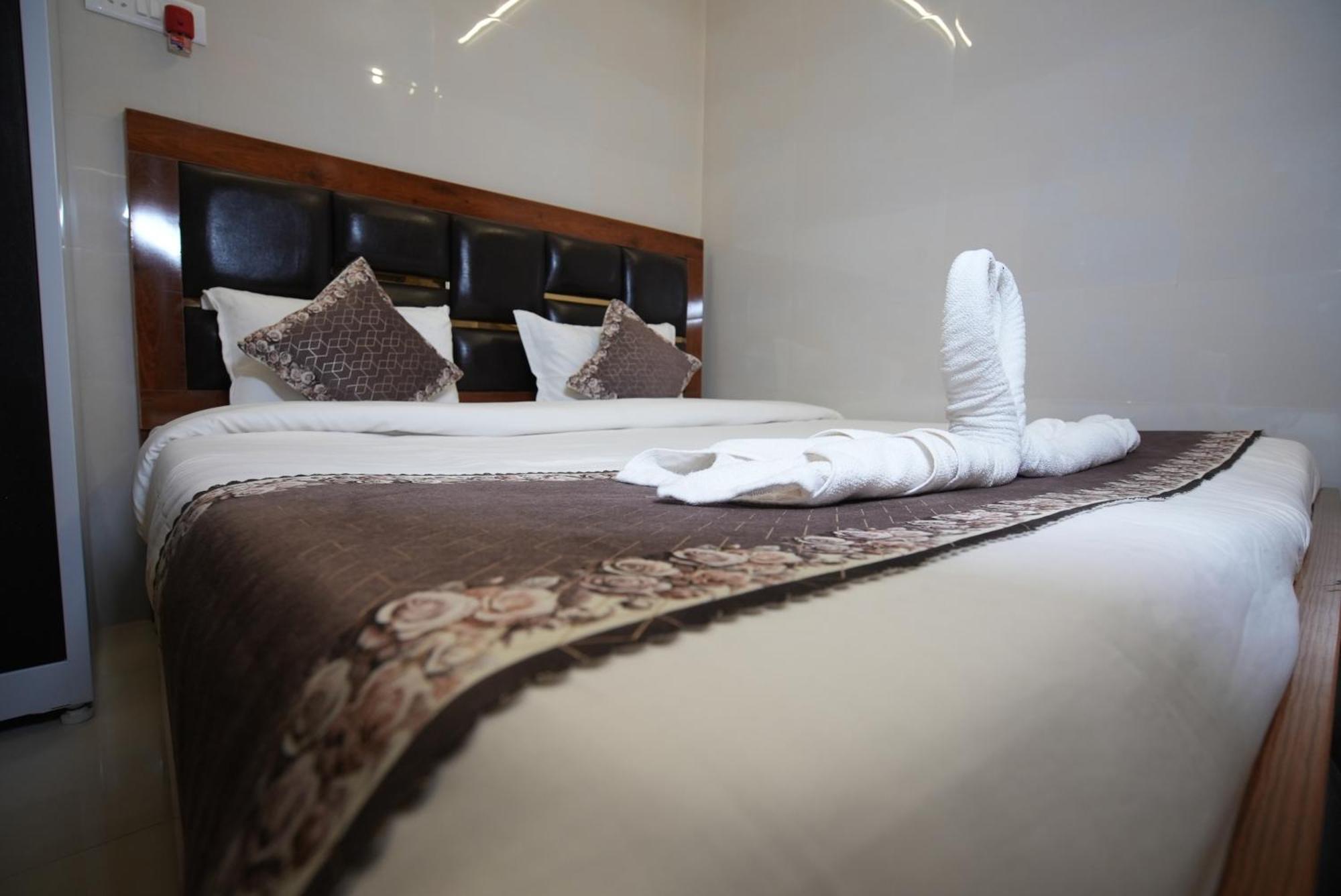 Shri Ram Lalla International Guest house Ayodhya