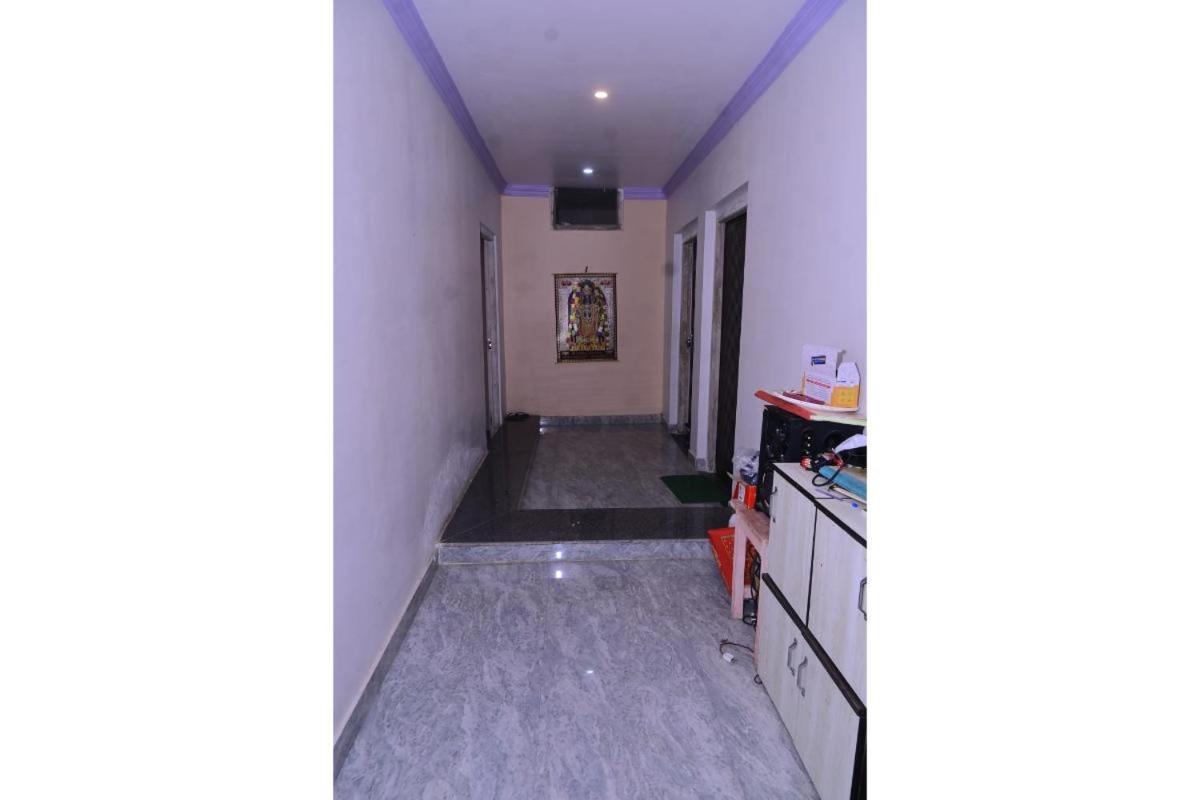 Shri Laxmi * Ayodhya