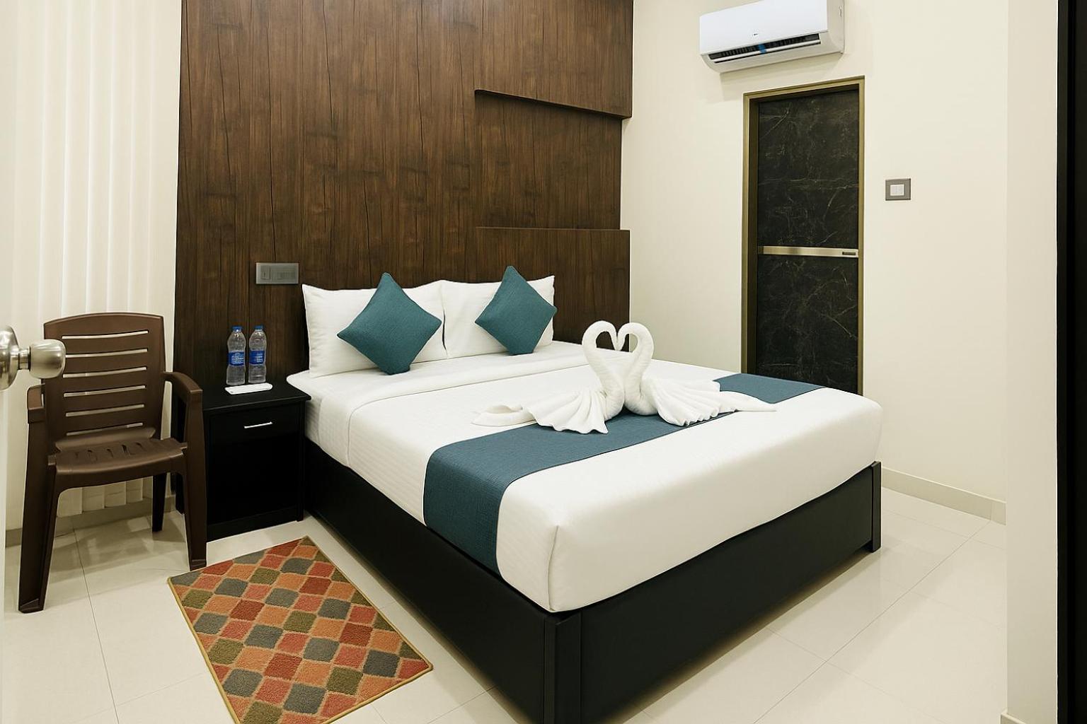 Rajnandani Palace By Iq - Near Ram Mandir Hotel Ayodhya