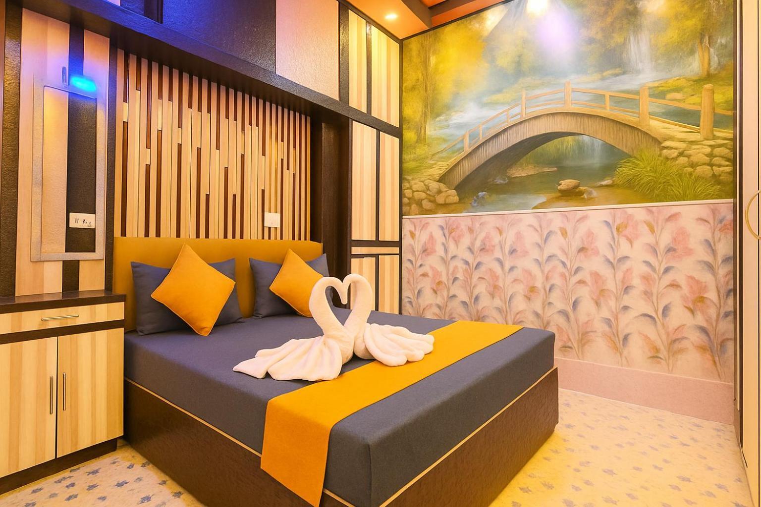 Hotel Rajnandani Palace By Iq - A Regal Just Steps From Ram Mandir Ayodhya