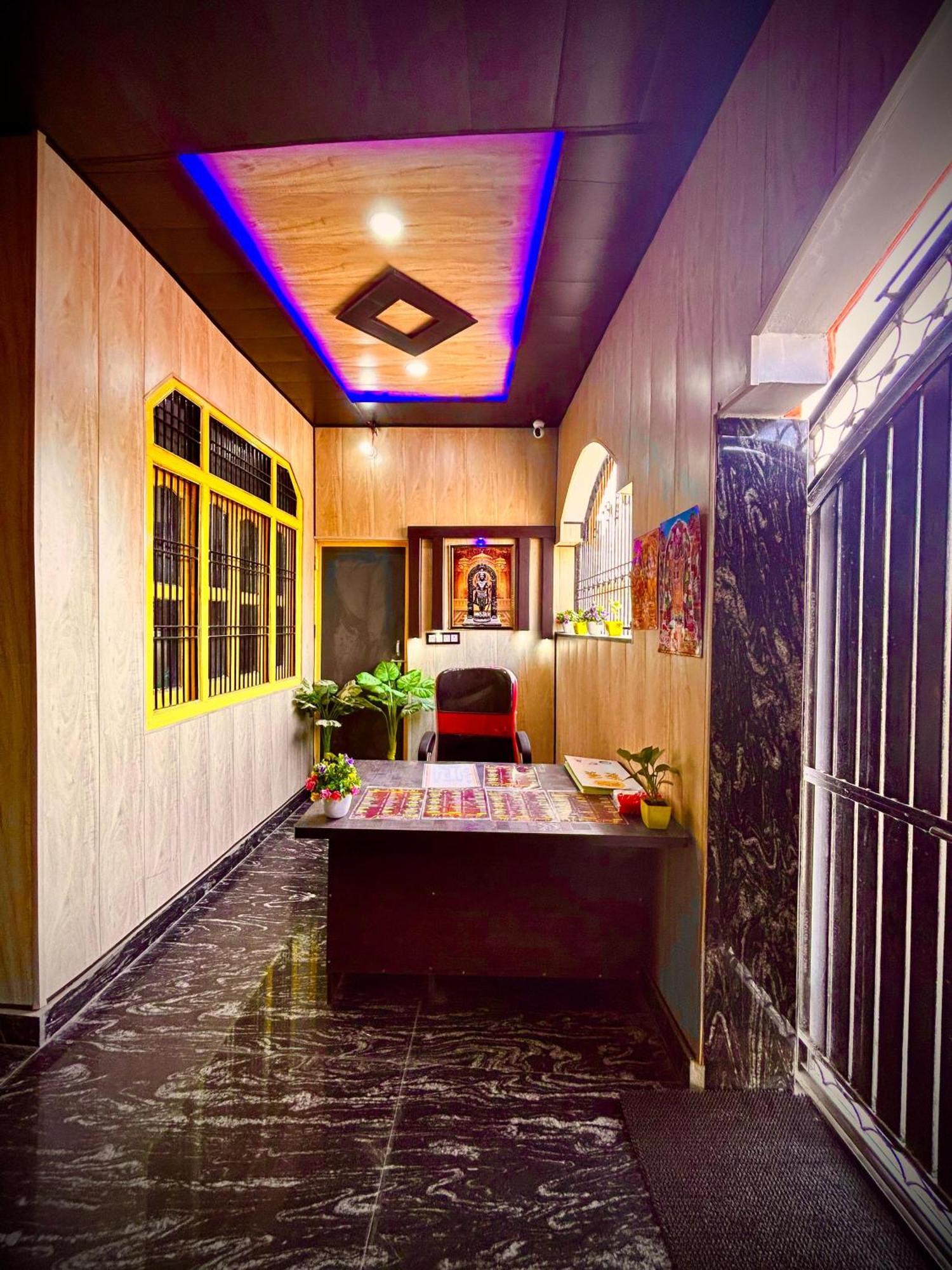 Shraddha A Luxury In Guest house