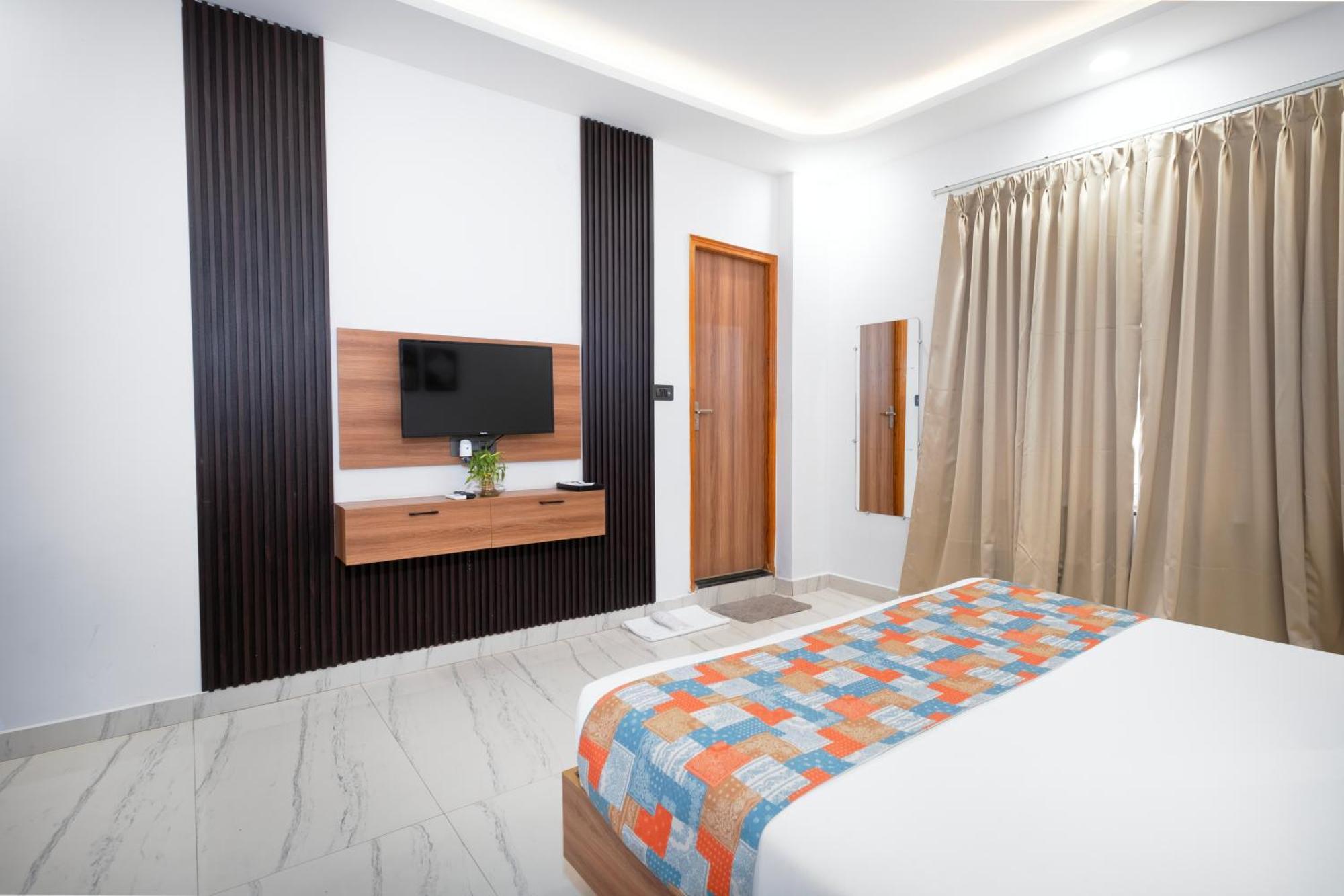 Hotel Vasu Palace 3*