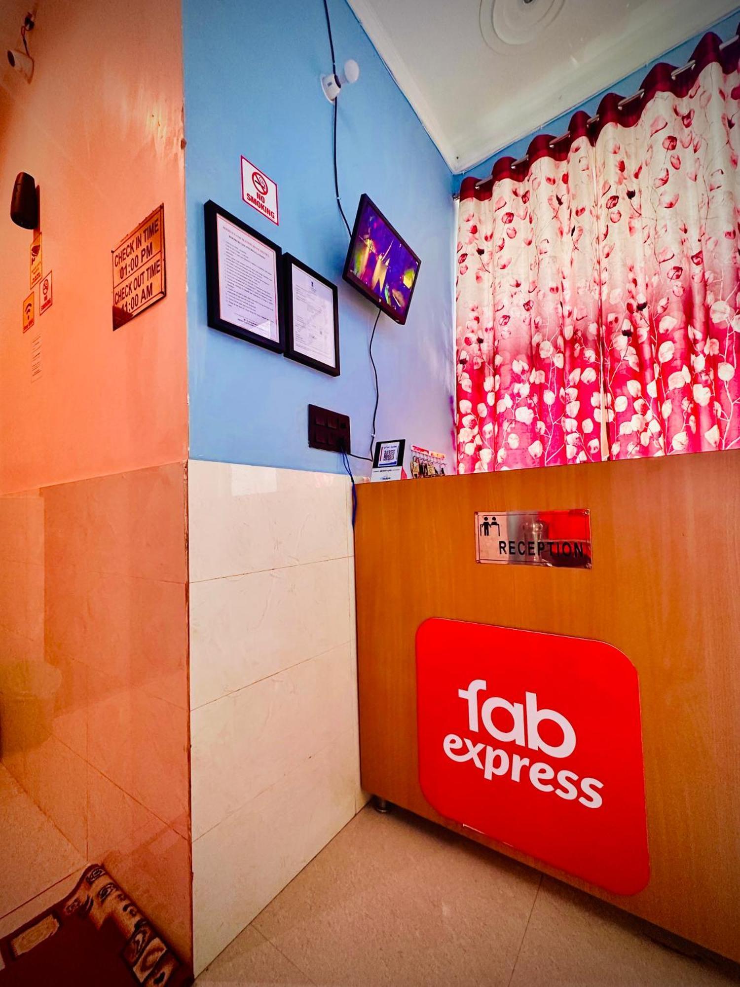 Hotel Hridayam Madhuram Ayodhya