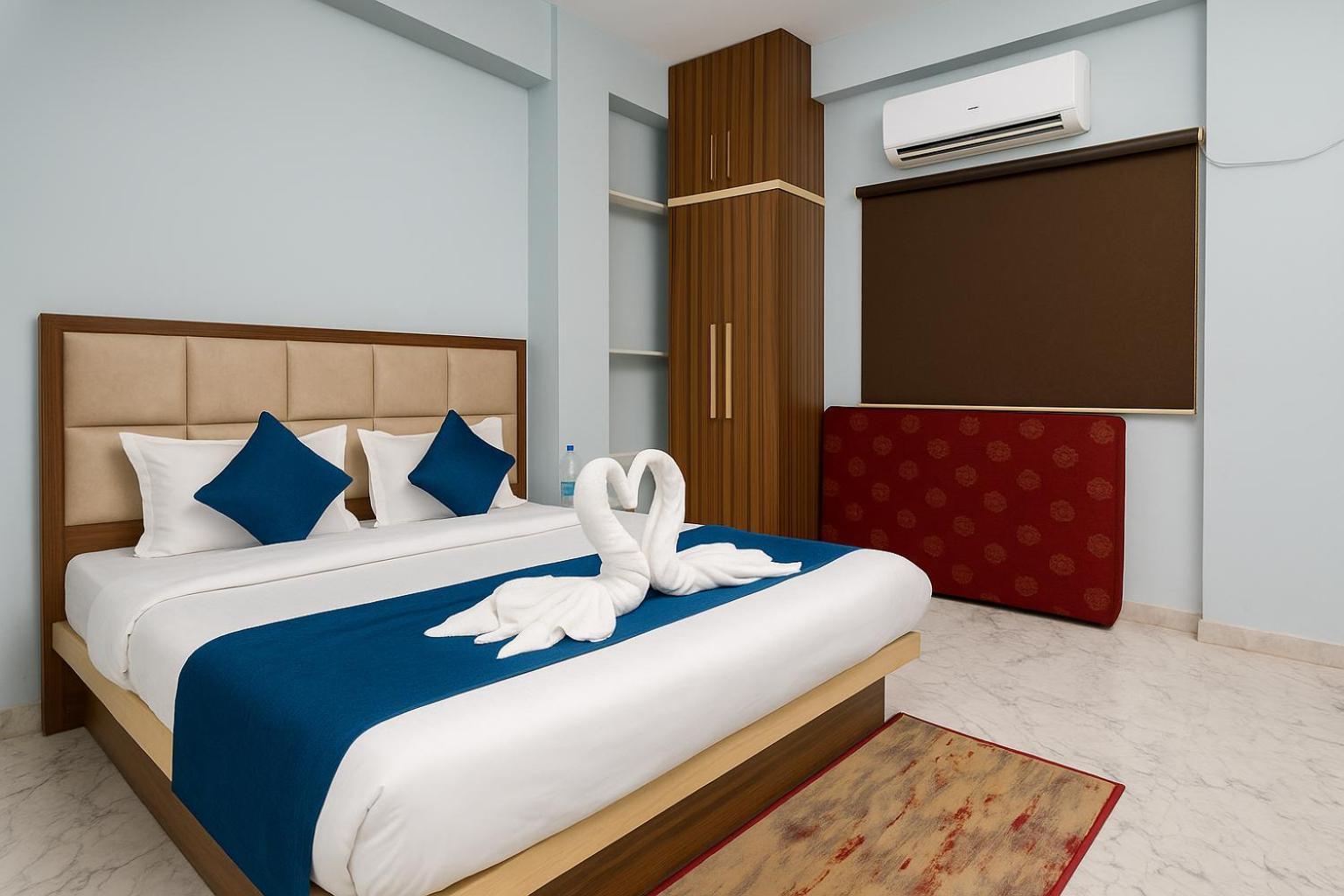 Rajnandani Palace By Iq - A Regal Just Steps From Ram Mandir Hotel