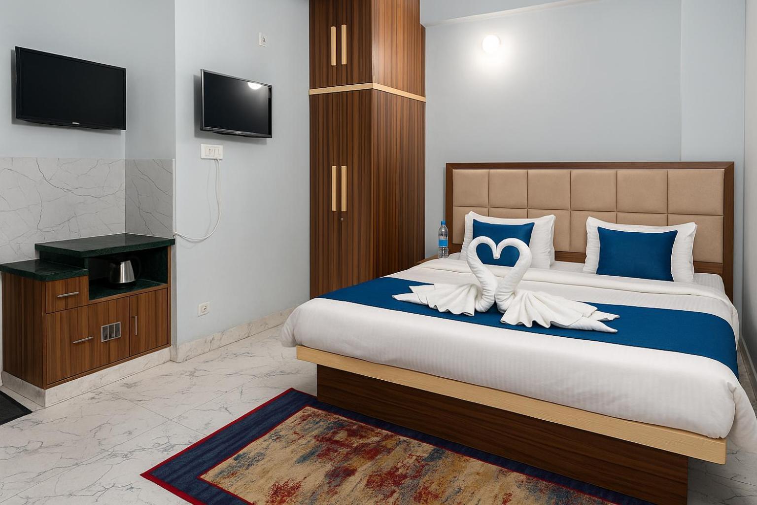 Rajnandani Palace By Iq - A Regal Just Steps From Ram Mandir 3*