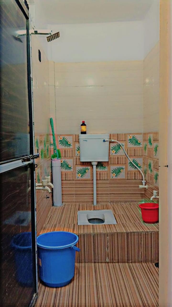Homestay Atharv Near Hanuman Tempal And Saryugath Ayodhya