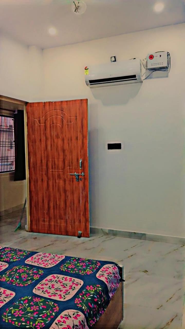 Apartment Mahadev Near Ram Mandir And Saryu Ghat