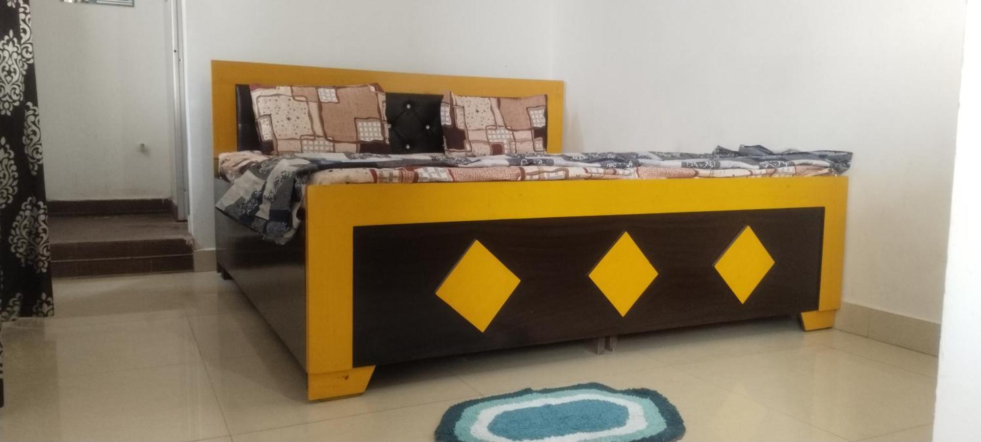 Seeta Pathik Niwas Lodge Ayodhya